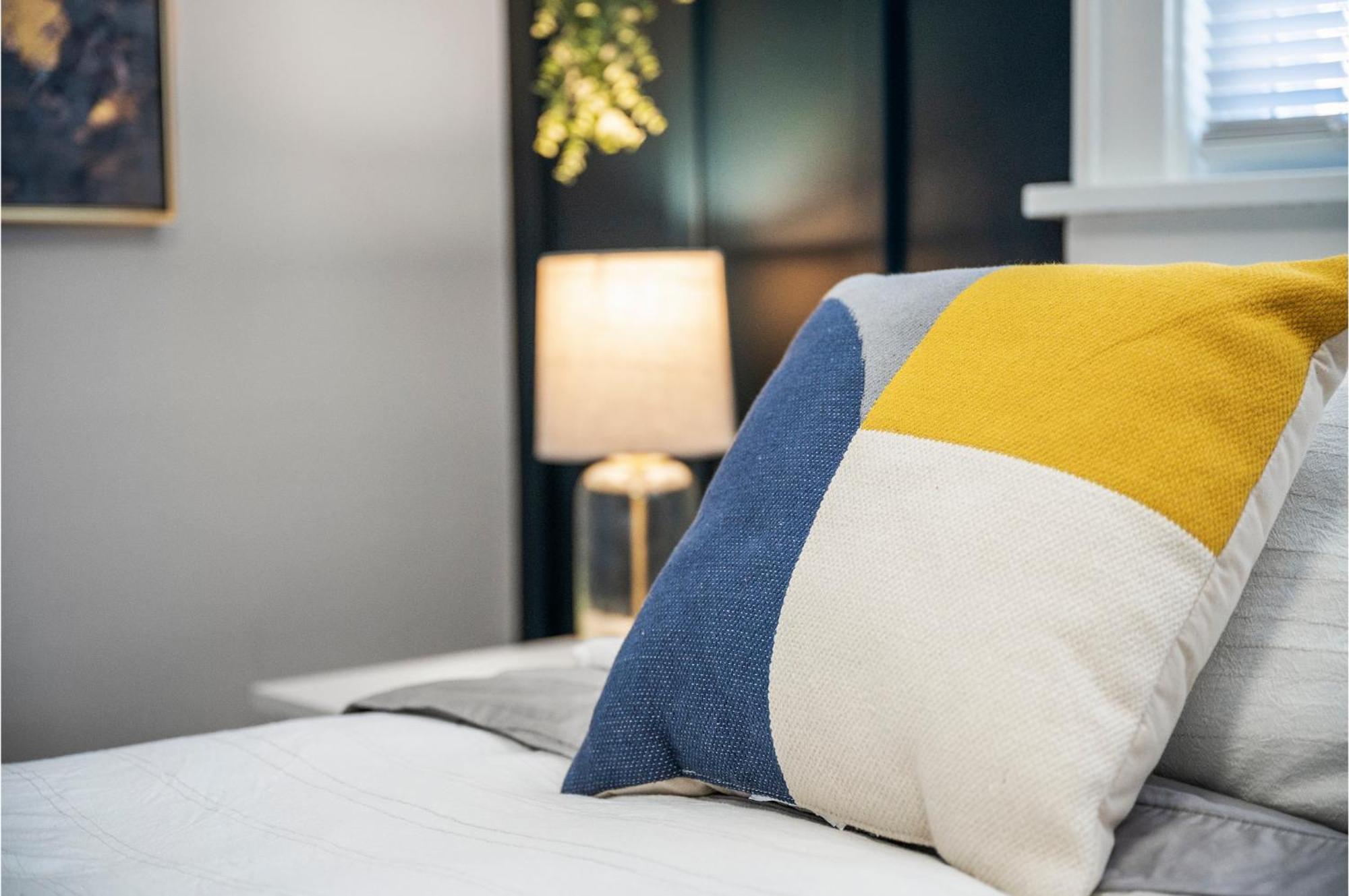 Amazing Parma Home King Bed Full Office Room 외부 사진